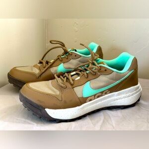 Nike ACG Lowcate Trail Shoes Unisex women’s 8.5 Brown Teal All Conditions